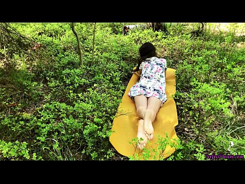 ❤️ Cudzinec na Tinderi masturbuje moju kundičku a vášnivo šuká v lese ❤️ Porno video na sk.high-pass.ru ❌❤